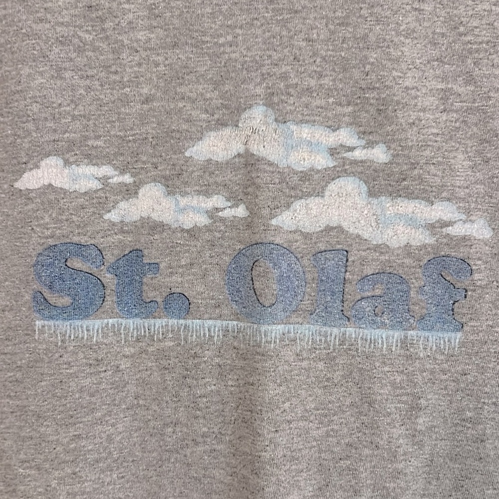 Golden Girls “St. Olaf” T-Shirt, color gray, size small